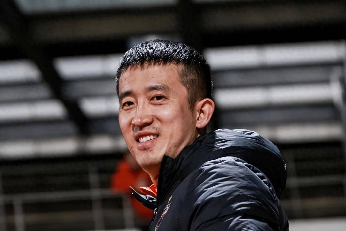中国足球运动员姜至鹏：三镇可能是我效力的最后一支中超球队，最近正在考教练证