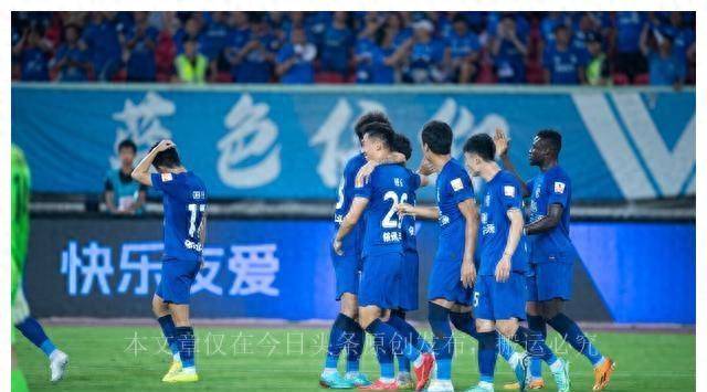 武汉三镇2-0沧州雄狮！可怕的不是全取三分，而是球迷赛后的表态