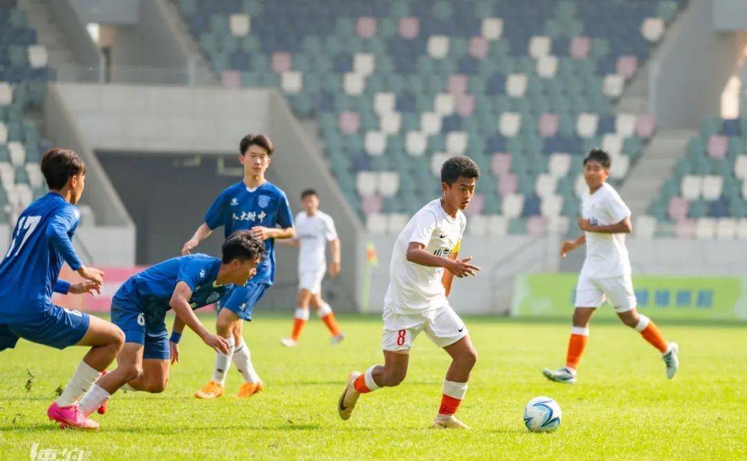 第二届我们青少年足球联赛U17组全国总决赛在日照开赛