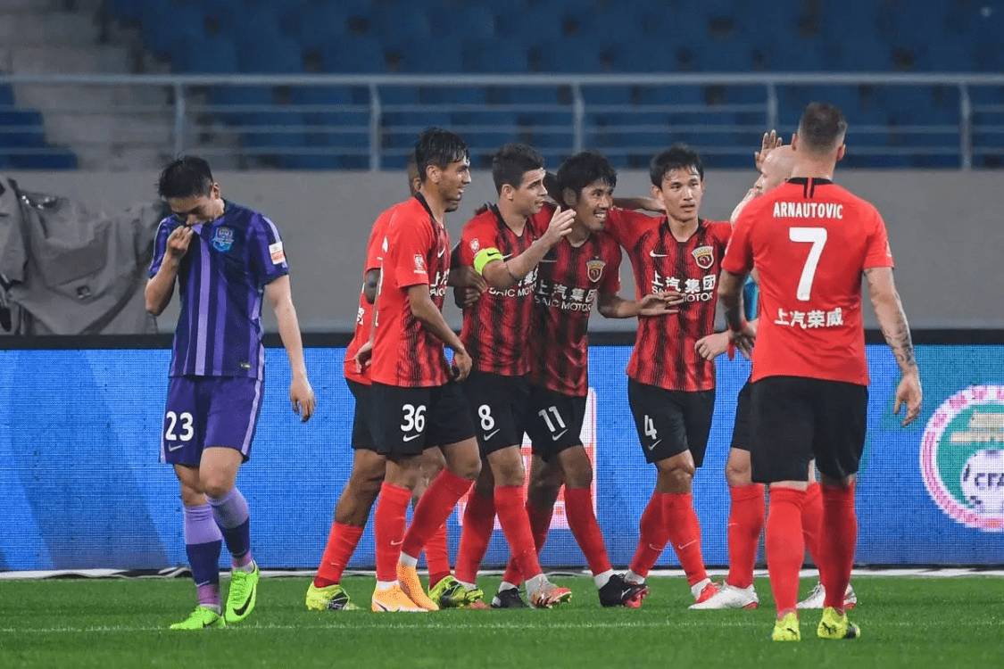 深夜2点!中国足球传来重磅消息:上海海港做出重要决定,中超成赢家
