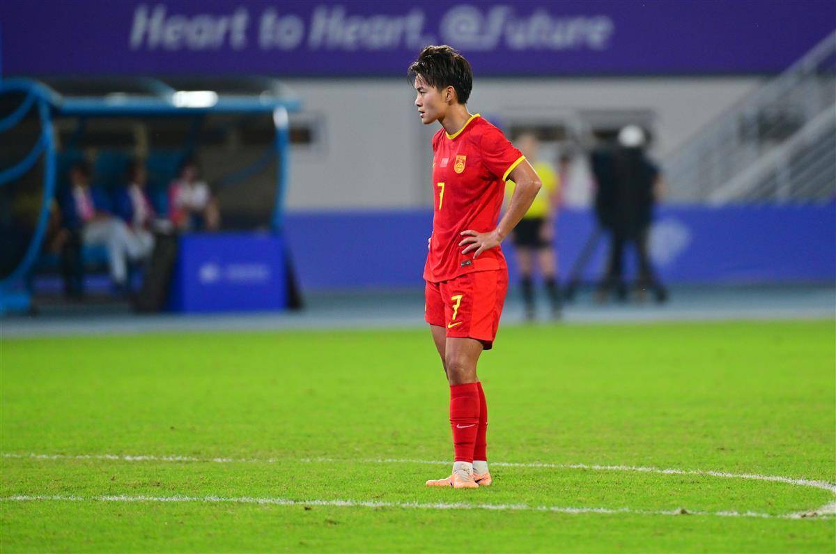 王霜因伤缺阵，无缘中国女足奥预赛第二阶段比赛