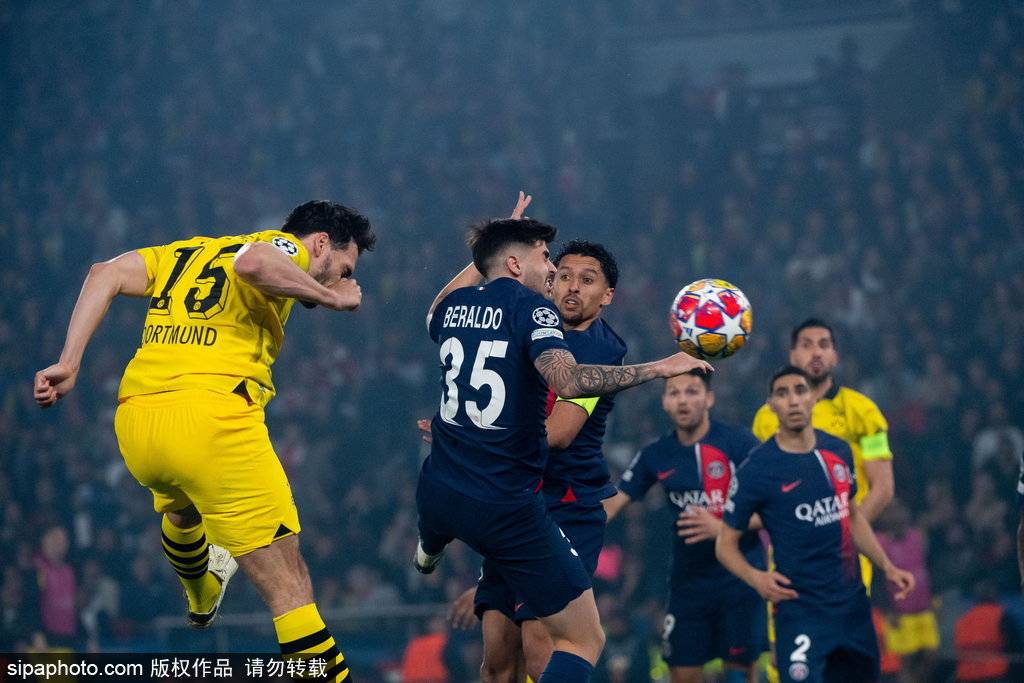 欧冠-胡梅尔斯破门多特1-0双杀巴黎 总分2-0时隔11年进决赛