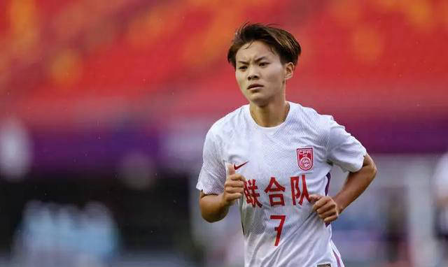 中国U17女足赢球，出色开局！王霜及中国女足展现实力