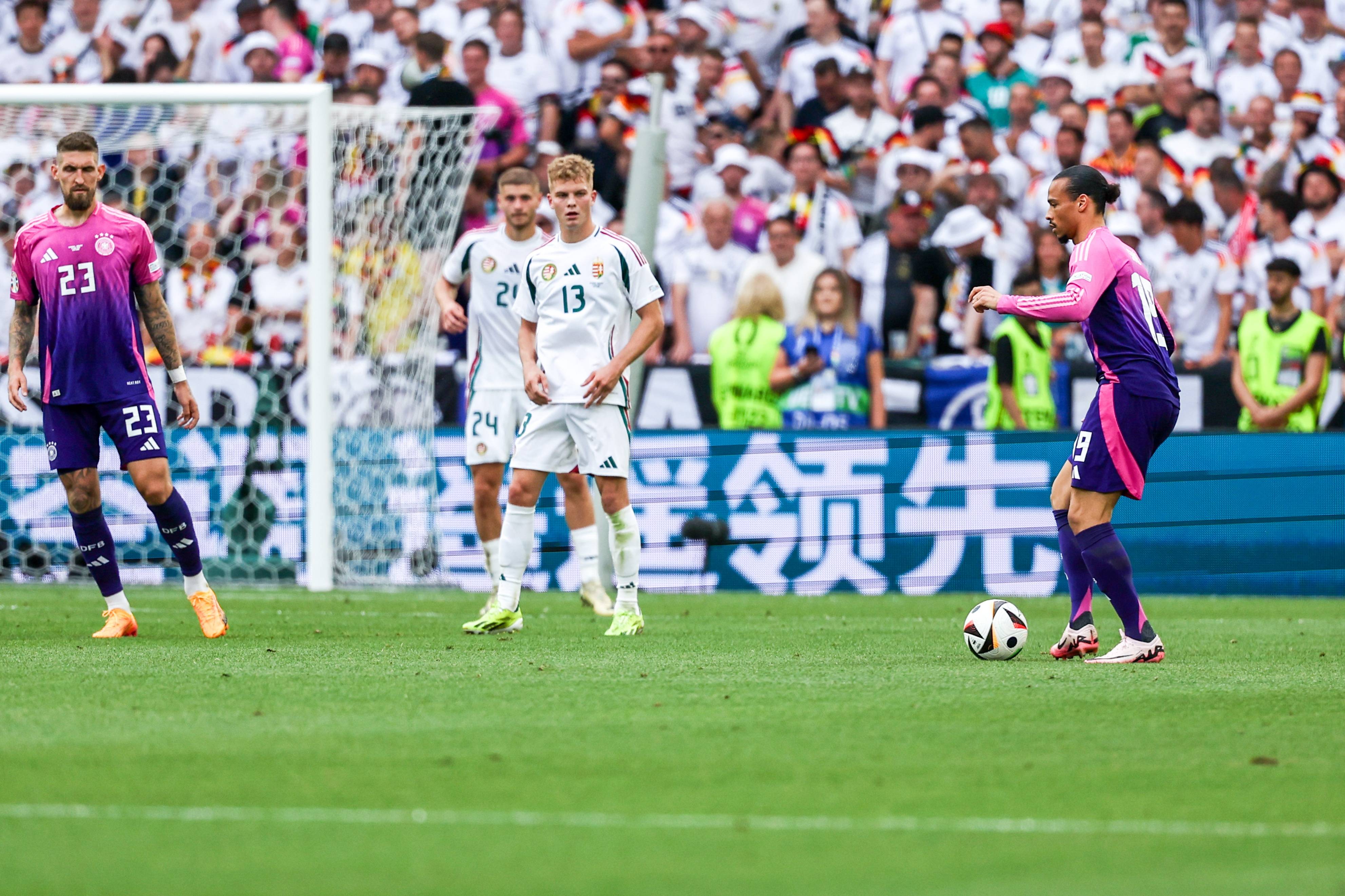 德国2:0匈牙利，英超青训精英表现炸裂，詹俊一席话道出切尔西伤心事